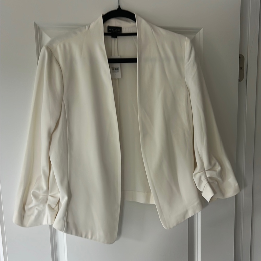Ann Taylor Cream Blazer Modern Minimalist Design